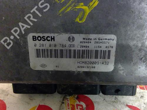 Used Control unit NISSAN INTERSTAR Van (X70) dCi 115 (115 hp) 25689508