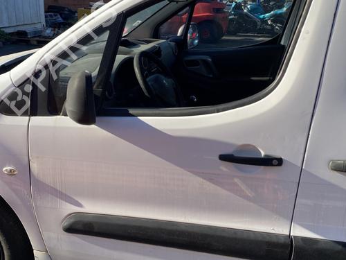 Used Left front door Left front door PEUGEOT PARTNER Tepee 1.6 BlueHDi 120 (120 hp) 33884431 33884431