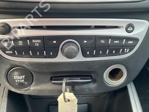 Used Radio Radio RENAULT MEGANE III Coupe (DZ0/1_) 1.5 dCi (DZ09, DZ0D, DZ1F, DZ1G, DZ14, DZ29) (110 hp) 25691277 25691277