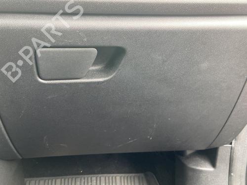 Used Glove box FORD FIESTA VII (HJ, HF) 1.1 Ti-VCT (86 hp) 25676405