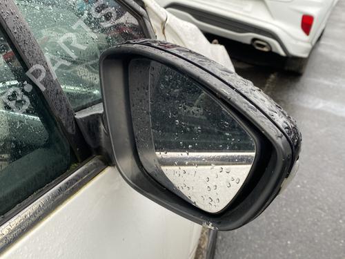 right-mirror-peugeot-2008-i-cu_-2013-31926141 main image