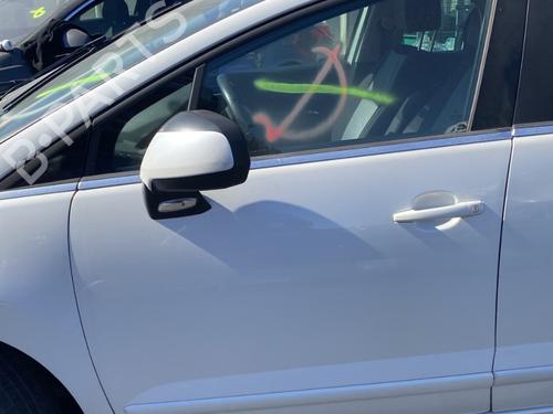 Used Left front door PEUGEOT 5008 (0U_, 0E_) 1.6 HDi (112 hp) 29412500