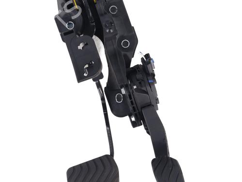 pedal-renault-4-2025-32044656 main image