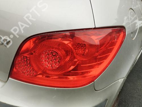 right-taillight-peugeot-307-3ac-2000-2001-2002-2003-2004-2005-2006-2007-2008-2009-2010-2011-2012-38100710 main image