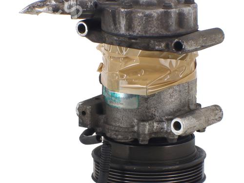 Used AC compressor AC compressor RENAULT CLIO II (BB_, CB_) 1.5 dCi (B/CB07) (65 hp) 27631174 27631174