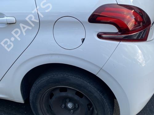 Used Fuel flap PEUGEOT 208 I (CA_, CC_) 1.5 BlueHDI 100 (102 hp) 30642896