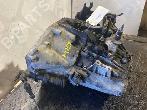 Gearbox PEUGEOT 5008 (0U_, 0E_) 2.0 HDi 150 / BlueHDi 150 | BP25678915M3