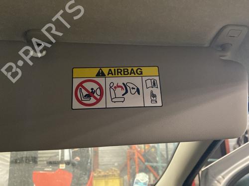 right-sun-visor-renault-zoe-bfm_-2012-33610593 main image