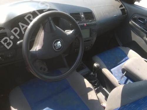 Left taillight SEAT IBIZA II (6K1) 1.9 SDI | BP25689823C34 
