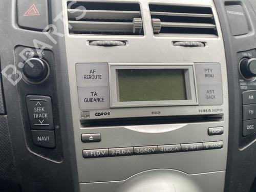 Used Radio TOYOTA YARIS (_P9_) 1.3 VVT-i (SCP90_, SCP90R) (87 hp) 26433203