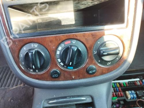 Used Climate control Climate control 37527368 37527368