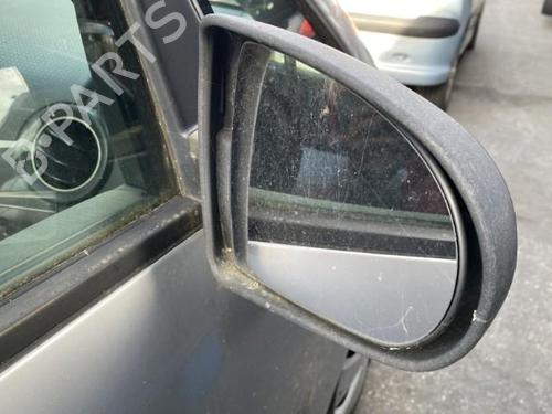 Bakspejl Højre MITSUBISHI COLT VI (Z3_A, Z2_A) 1.5 DI-D (Z39A) (95 hp) 25686501