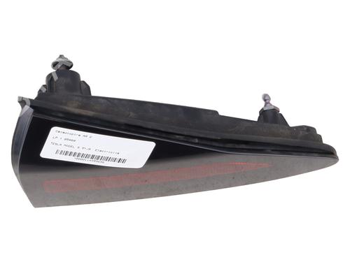 Rear bumper right light TESLA MODEL S (5YJS) EV AWD | BP30109679C82 - Image 3