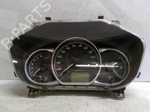 Used Instrument cluster TOYOTA YARIS (_P13_) 1.0 (KSP130) (72 hp) 25699352