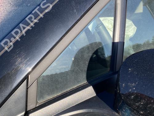 front-left-quarter-glass-toyota-c-hr-_x1_-2016-37750810 main image