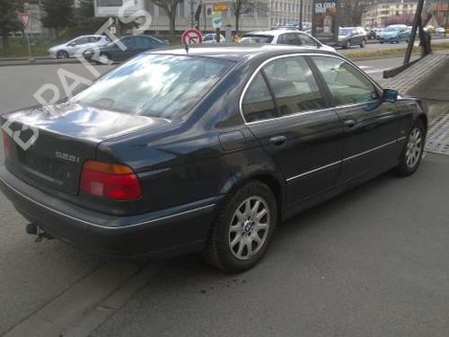 Used Parts BMW 5 (E39)  528 i  2540157