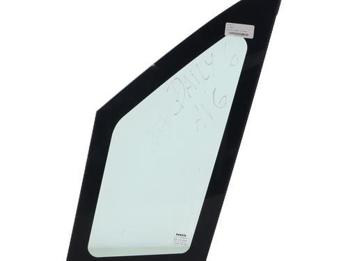 Vetro triangolare anteriore sinistro IVECO DAILY VI Van 33S14, 35S14, 35C14, 42S14 (136 hp) 27592907