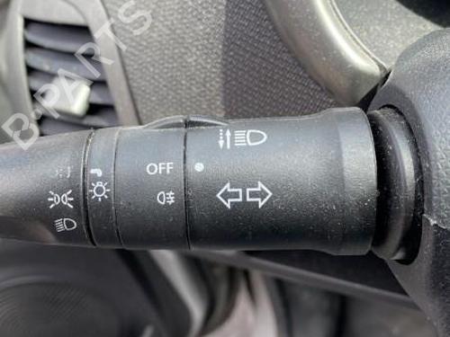 Used Steering column stalk NISSAN MICRA III (K12) 1.2 16V (80 hp) 25688509