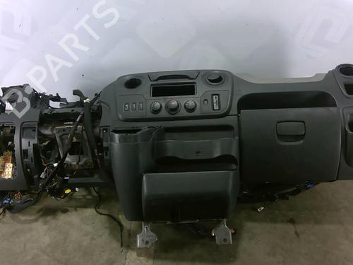 tablier-renault-master-iii-platformchassis-ev-hv-uv-2010-33299201 main image