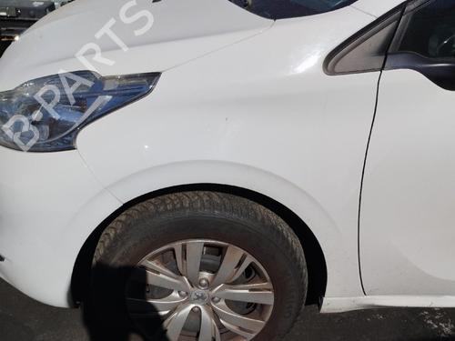 left-front-fenders-peugeot-208-i-ca_-cc_-2012-2013-2014-2015-2016-2017-2018-2019-2020-2021-37180001 main image