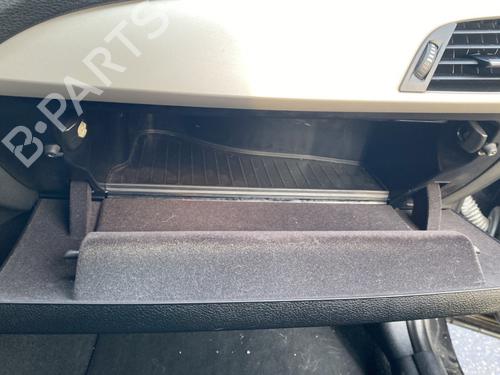 Used Glove box BMW 1 (F20) 116 d (116 hp) 31881390
