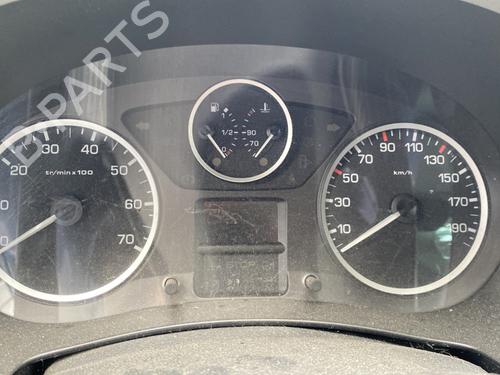 Used Instrument cluster Instrument cluster PEUGEOT PARTNER Tepee 1.6 HDi (112 hp) 25677594 25677594