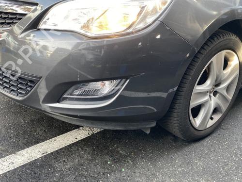 Used Left front fog light OPEL ASTRA J (P10) 1.4 (68) (100 hp) 30480632