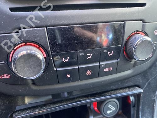 Commande Chauffage OPEL INSIGNIA A (G09) 2.0 CDTI (68) (131 hp) 32030544