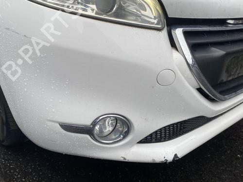 right-front-fog-light-peugeot-208-i-ca_-cc_-2012-2013-2014-2015-2016-2017-2018-2019-2020-2021-31584973 main image