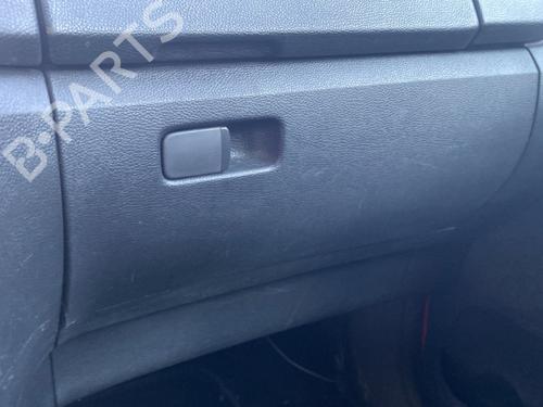 Porta-luvas SKODA FABIA II (542) 1.6 TDI (75 hp) 27595763