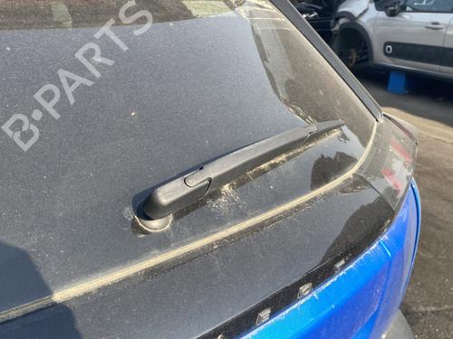 Used Rear windshield wiper arm PEUGEOT 2008 II (UD_, US_, UY_, UJ_, UR_, UC_) 1.2 PureTech 130 (USHNS, URHNS) (130 hp) 28062980
