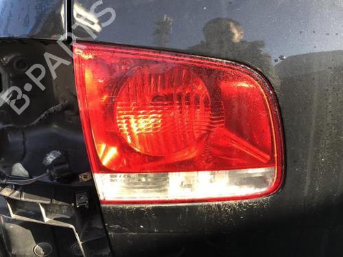 Used Left tailgate light Left tailgate light VW TOUAREG (7LA, 7L6, 7L7) 2.5 R5 TDI (174 hp) 25687214 25687214