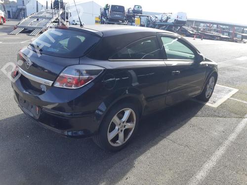 Left taillight OPEL ASTRA H GTC (A04) 1.9 CDTi (L08) | BP25687231C34 