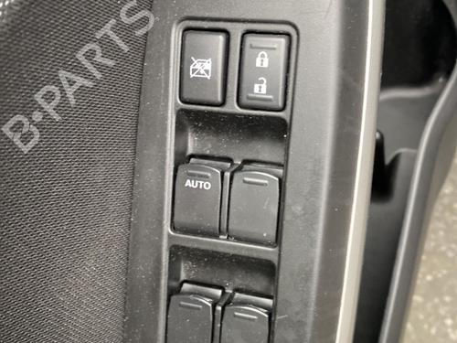 Used Left front window switch SUZUKI BALENO (FW, EW) 1.2 Hybrid (A1K412) (90 hp) 28322149