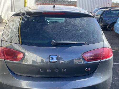 Right taillight SEAT LEON (1P1) 2.0 TDI | BP30677474C35