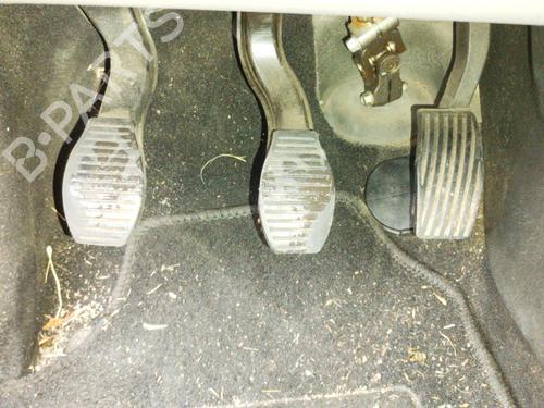 Used Break pedal OPEL CORSA E (X15) 1.4 Turbo (08, 68) (101 hp) 25674569