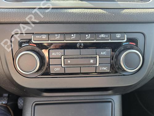 Used Climate control Climate control 39138293 39138293
