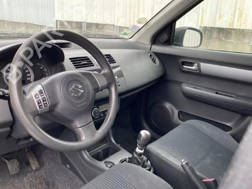 Bremselys SUZUKI SWIFT III (MZ, EZ) 1.3 DDiS (RS413D) | BP25695351L11 - Image 4
