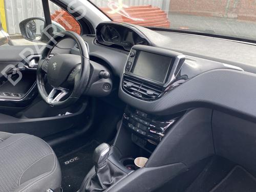 Left front window switch PEUGEOT 208 I (CA_, CC_) 1.2 VTI 82 | BP33741981I27 - Image 4