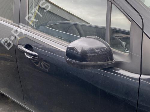 Used Right front door Right front door OPEL AGILA B (H08) 1.2 (F68) (86 hp) 33610681 33610681