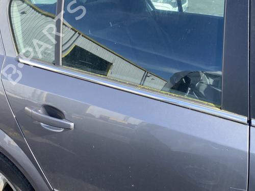 right-rear-door-opel-astra-h-a04-2004-2005-2006-2007-2008-2009-2010-2011-2012-2013-2014-32595684 main image