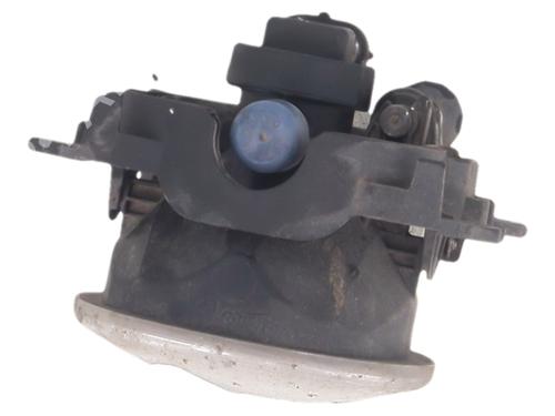 left-front-fog-light-renault-megane-iv-hatchback-b9amn_-2015-39689917 main image