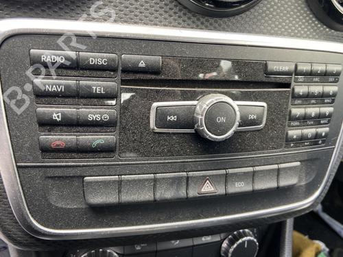 Used Radio Radio MERCEDES-BENZ A-CLASS (W176) A 180 (176.042) (122 hp) 25672651 25672651