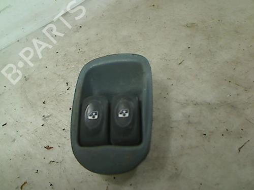Used Switch RENAULT MEGANE Scenic (JA0/1_) 1.9 dTi (JA0N) (98 hp) 26074112