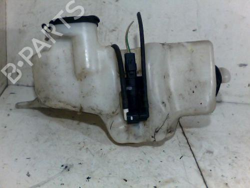 Sprinklertank RENAULT CLIO II (BB_, CB_) 1.2 (BB0A, BB0F, BB10, BB1K, BB28, BB2D, BB2H, CB0A,... (58 hp) 26082475
