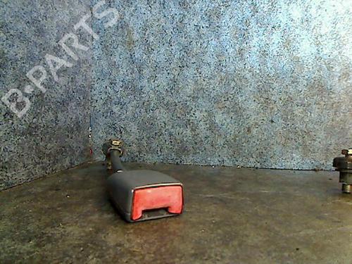 Used Seat buckle FIAT PUNTO (176_) 1.7 TD (176AT) (63 hp) 29234829