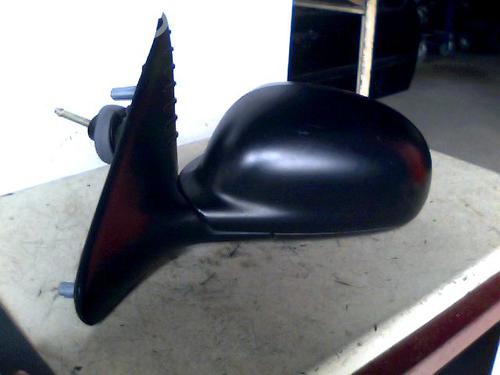 Left mirror PEUGEOT 406 (8B) 1.9 TD | BP26108370C26 