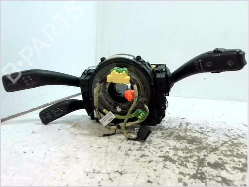 Used Steering column stalk AUDI A4 B8 (8K2) 2.0 TDI (143 hp) 30755768