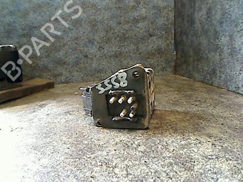 Used Heater resistor MERCEDES-BENZ 190 (W201) D 2.0 (201.122) (72 hp) 29187723