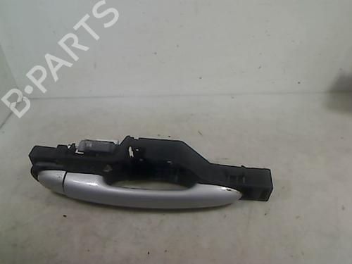 Used Rear left exterior door handle RENAULT CLIO III (BR0/1, CR0/1) 1.5 dCi (C/BR0G, C/BR1G) (68 hp) 26089950